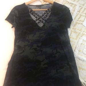 Rock and Republic criss cross army print shirt